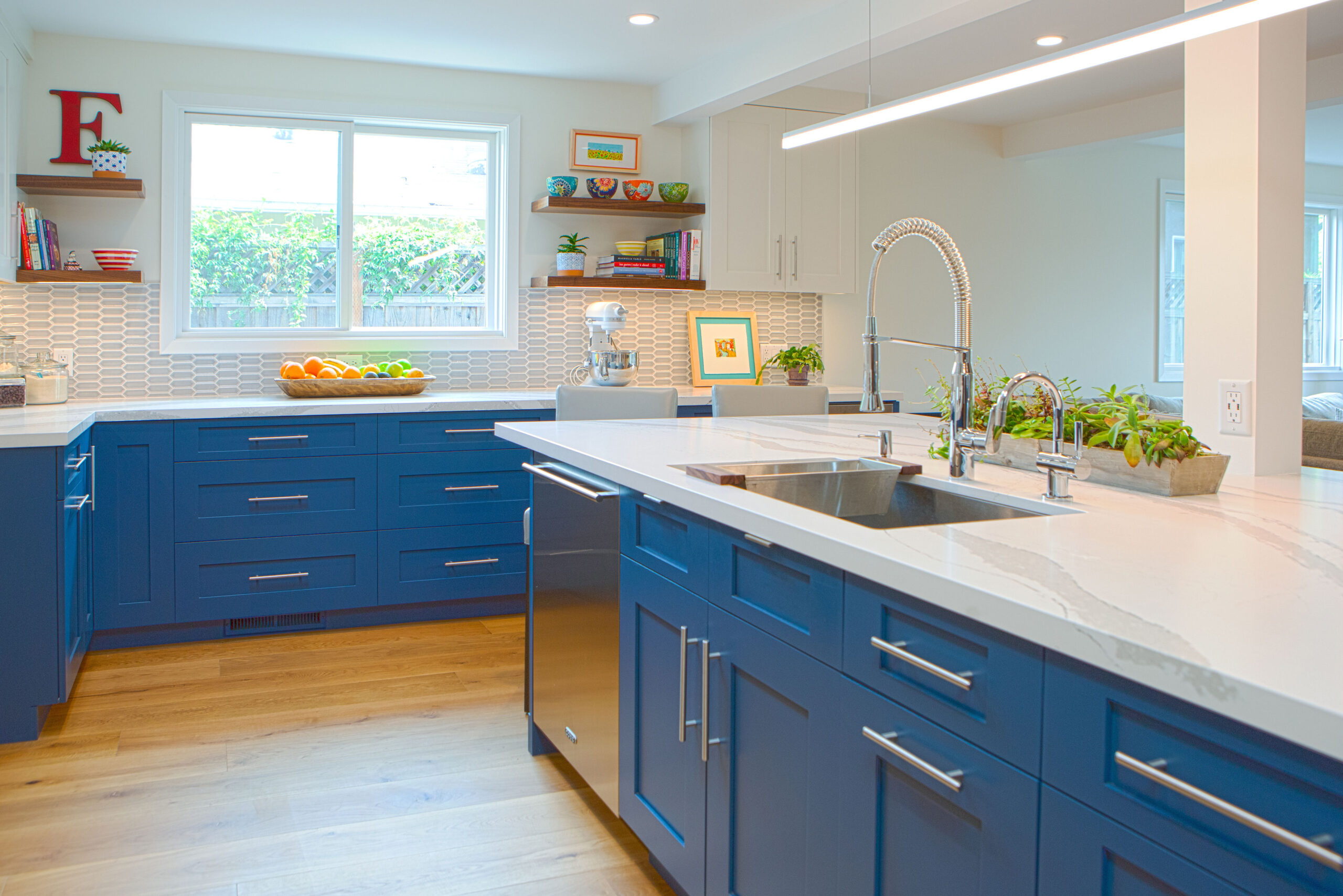 Spacious Palo Alto Kitchen – BWB offers a team of experienced and ...